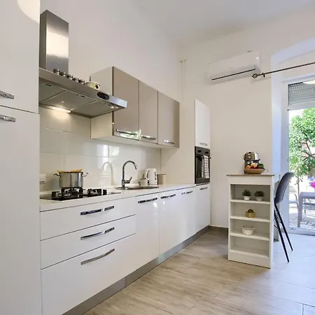 Apartman Emilia Apartment Pula