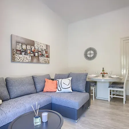 Apartman Emilia Pula