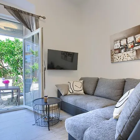 Apartment Apartman Emilia